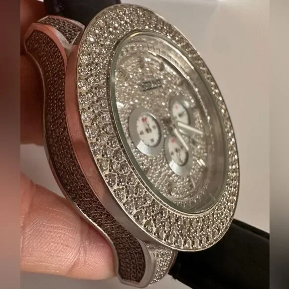 Don&Co Bold & Brilliant - Men’s Oversized Diamond Watch with Leather Strap